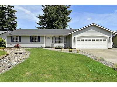 13714 NE 83rd Cir Vancouver, WA 98682
