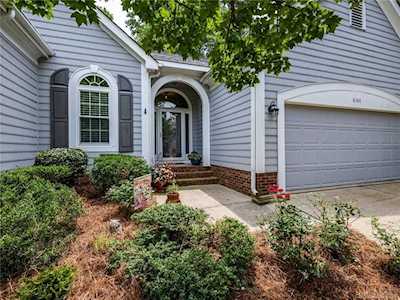 6101 Rosebriar Ln Charlotte, NC 28277