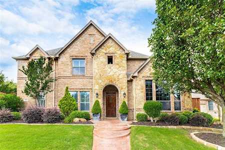 8001 Seville Drive North Richland Hills, TX 76182