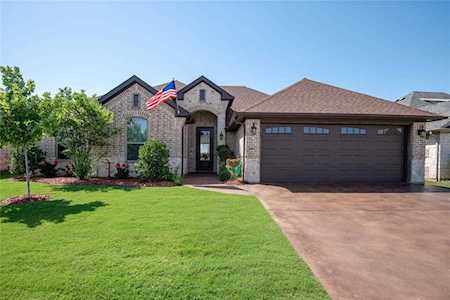 308 Oar Wood Drive Granbury, TX 76049