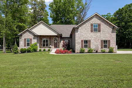 139 Bloomsbury Dr Portland, TN 37148