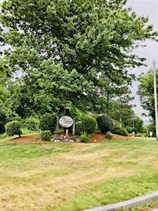 146 Fox Hollow Way Manchester, NH 03104