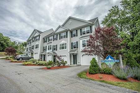 8 Bradley Dr #E Groton, MA 01450