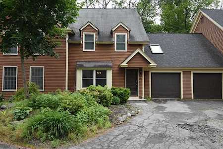 111 Brigham St #17B Hudson, MA 01749
