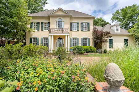 3280 Duke Cir Germantown, TN 38139