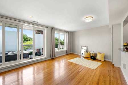 20 Chestnut St #501 Cambridge, MA 02139
