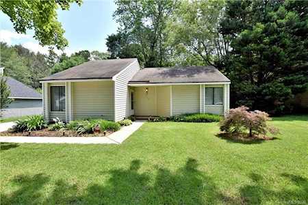 3720 Ashley Hall Dr Charlotte, NC 28227