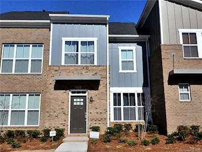 1606 Pat Garrett St Charlotte, NC 28206