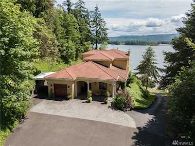 48 Little Cape Horn Rd Cathlamet, WA 98612