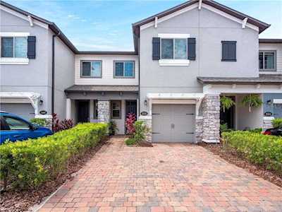 2558 Egret Shores Dr Orlando, FL 32825
