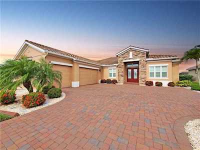 20218 Passagio Dr Venice, FL 34293