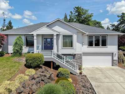 110 Eli Avery Ave Kalama, WA 98625