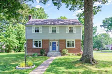 16 Stoneham Drive West Hartford, CT 06117