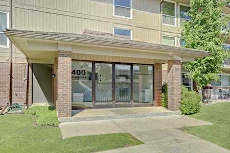 860 Midridge Dr SE #40 Calgary, AB T2X 1K1