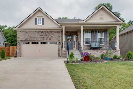 1230 Cotillion Dr Murfreesboro, TN 37128