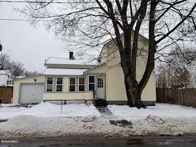 186 Burbank St Pittsfield, MA 01201