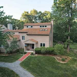 57 Monadnock Dr #57 Westford, MA 01886