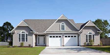 7504 Peters Lane Wilmington, NC 28411