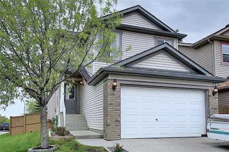 27 Covehaven Link NE Calgary, AB T3K 6A3