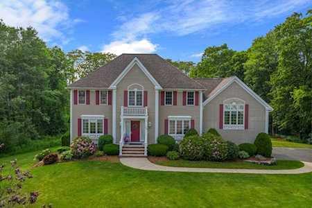 150 Sawyers Lane Tewksbury, MA 01876