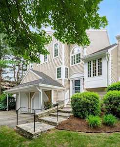 702 Kittering Way #702 Worcester, MA 01609