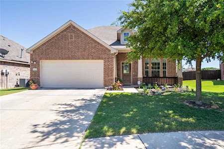 8729 Golden Sunset Trail Fort Worth, TX 76244