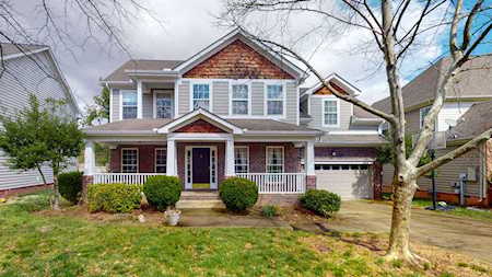 6637 Valleypark Dr Nashville, TN 37221