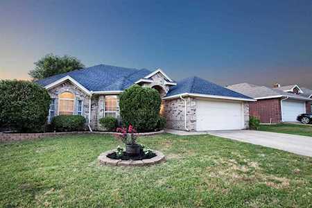 3725 Broken Pine Trail Fort Worth, TX 76137