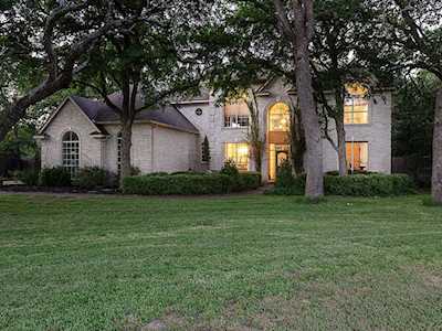 3712 Lost Oasis Holw Austin, TX 78739