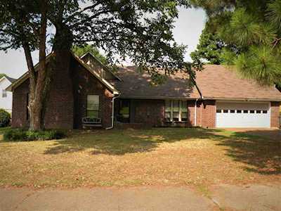 2075 Kingsrow Pky Memphis, TN 38016