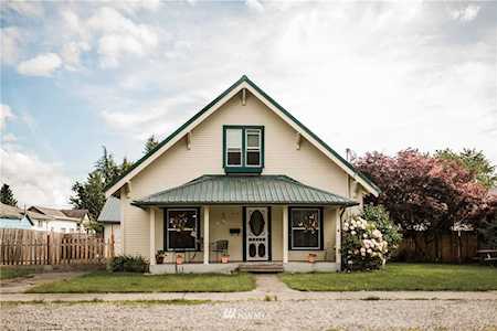 210 W Chestnut St Centralia, WA 98531