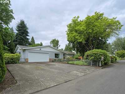 601 NE 109th St Vancouver, WA 98685