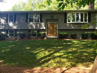562 Pine Street Leicester, MA 01524