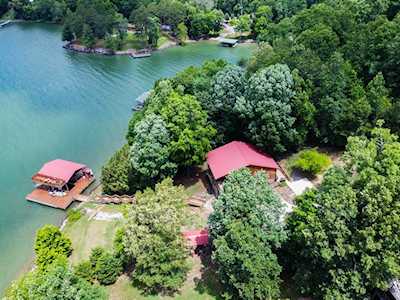 lakefrontliving