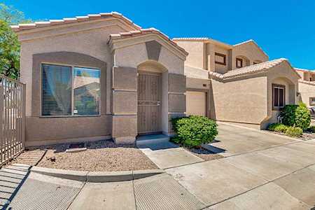 2763 E Schiliro Circle Phoenix, AZ 85032