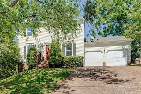 521 Fairhaven Ct Nashville, TN 37211