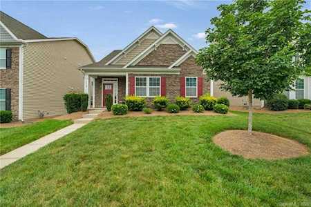 1008 Garden Oak Dr Indian Trail, NC 28079