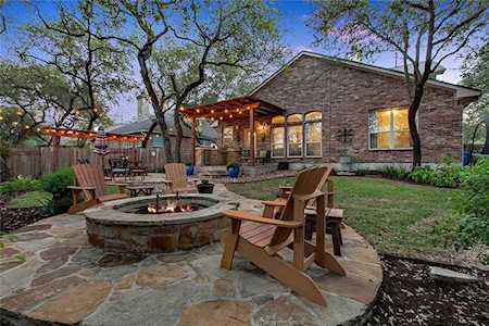 8100 Alophia Dr Austin, TX 78739