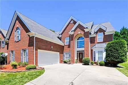 4021 Sawmill Trace Dr Charlotte, NC 28213