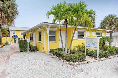 112 Oak Ave Anna Maria, FL 34216