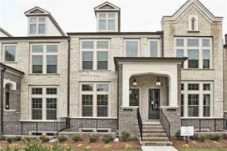 2339 Brissett Ln #30 Brookhaven, GA 30319