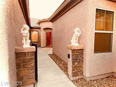 3945 Galiceno Dr Las Vegas, NV 89122