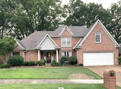 989 Tara Woods Dr Collierville, TN 38017
