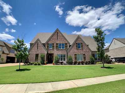 1333 Conser St Collierville, TN 38017