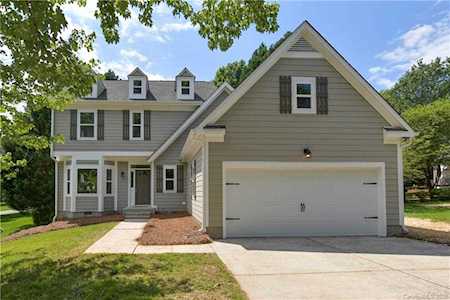 9328 Twin Trail Dr Huntersville, NC 28078