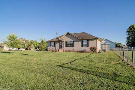 126 Timberwood Dr Portland, TN 37148