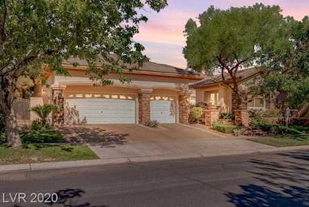 809 Ville Franche St Las Vegas, NV 89145