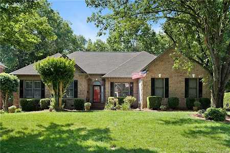 5208 Boulware Ct Charlotte, NC 28277