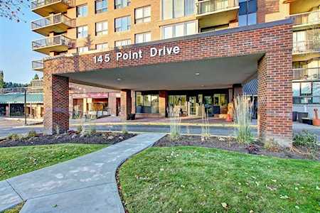 145 Point Drive NW #2004 Calgary, AB T3B 4W1