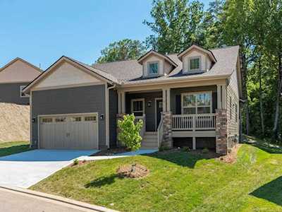 22 Robin Roost Rd Weaverville, NC 28787